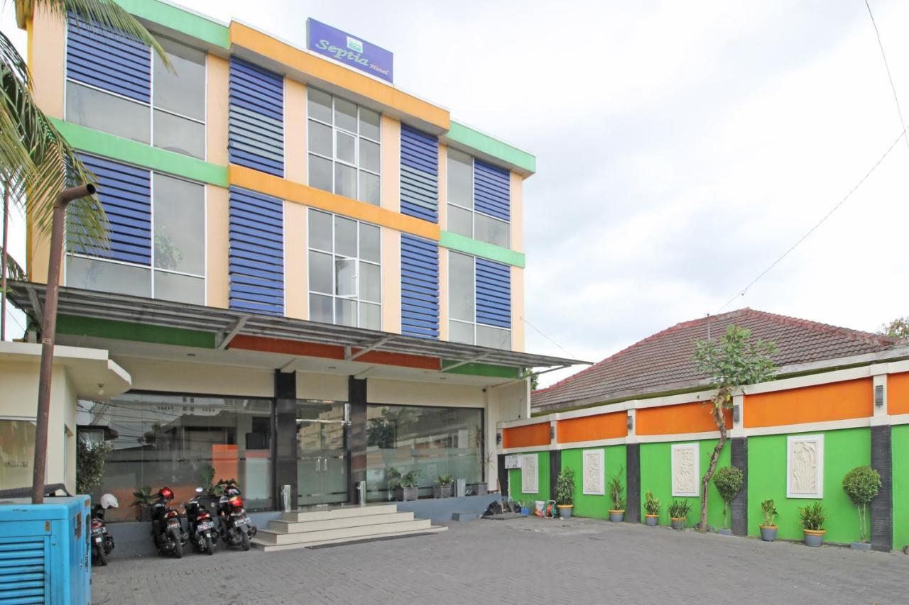 Hotel Septia Джокякарта Екстериор снимка