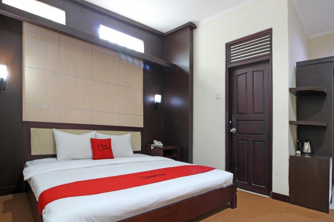 Hotel Septia Джокякарта Екстериор снимка