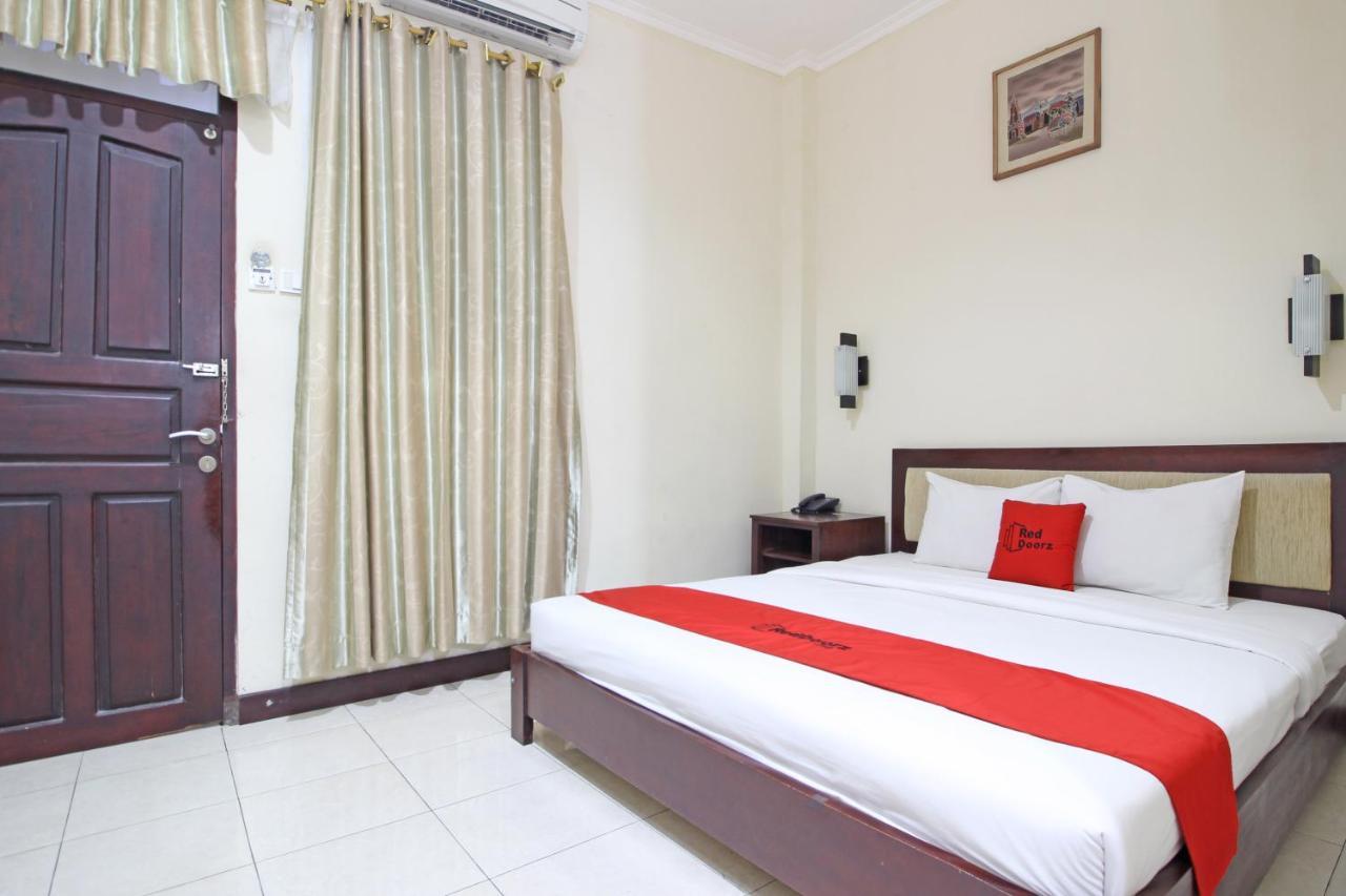 Hotel Septia Джокякарта Екстериор снимка