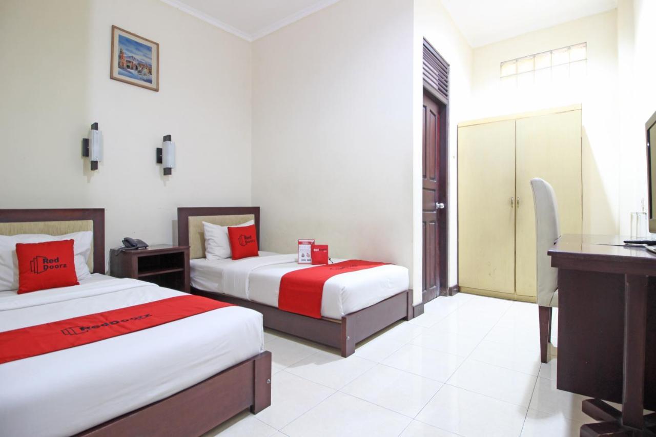 Hotel Septia Джокякарта Екстериор снимка